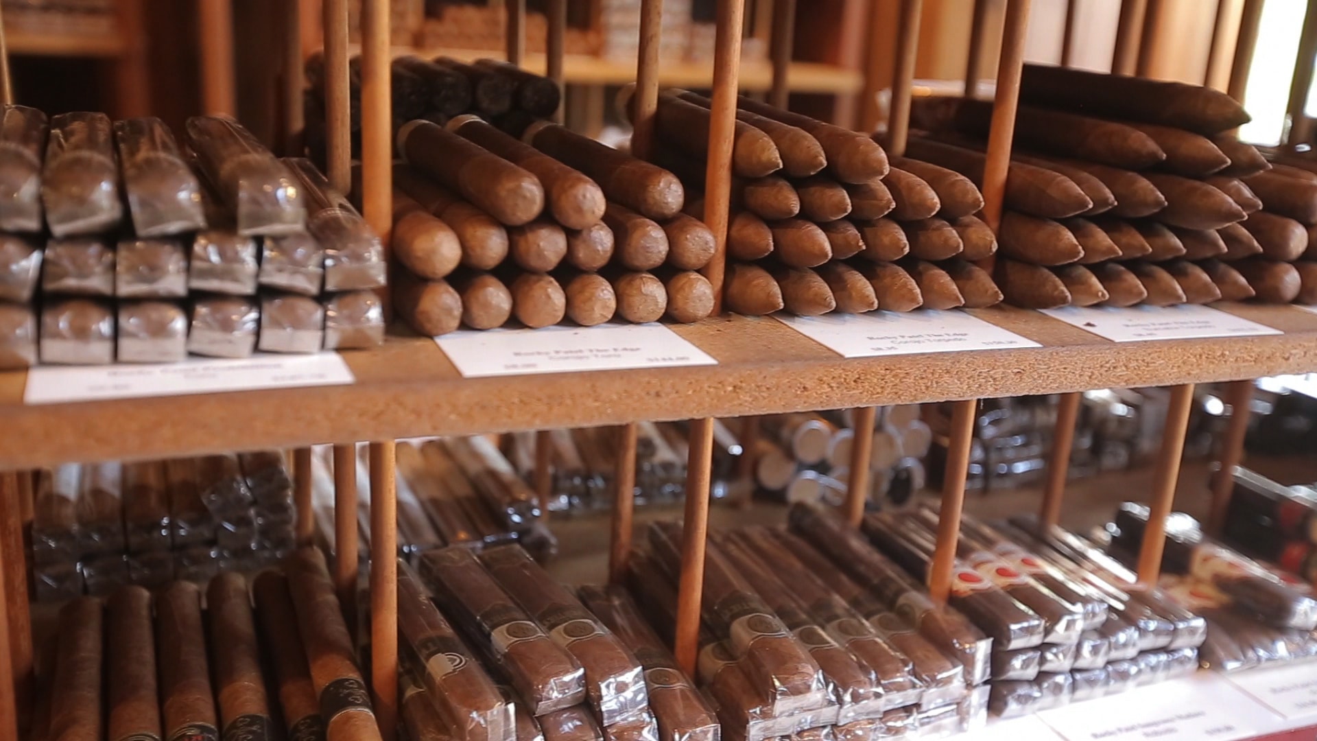 The big business behind counterfeit Dominican Cigars